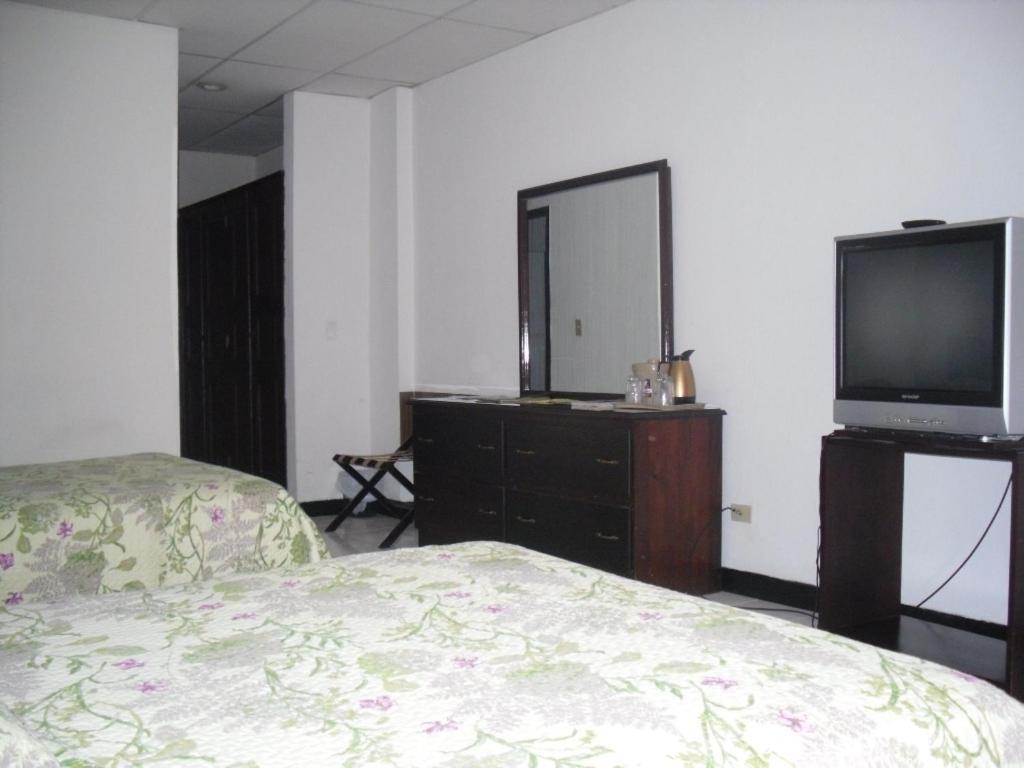 Hotel Excelsior テグシガルパ 部屋 写真